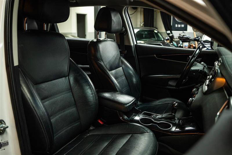 2016 Kia Sorento EX V6