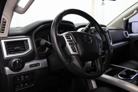 2019 Nissan Titan PRO-4X