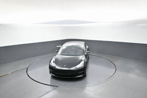 2019 Tesla Model 3 Mid Range