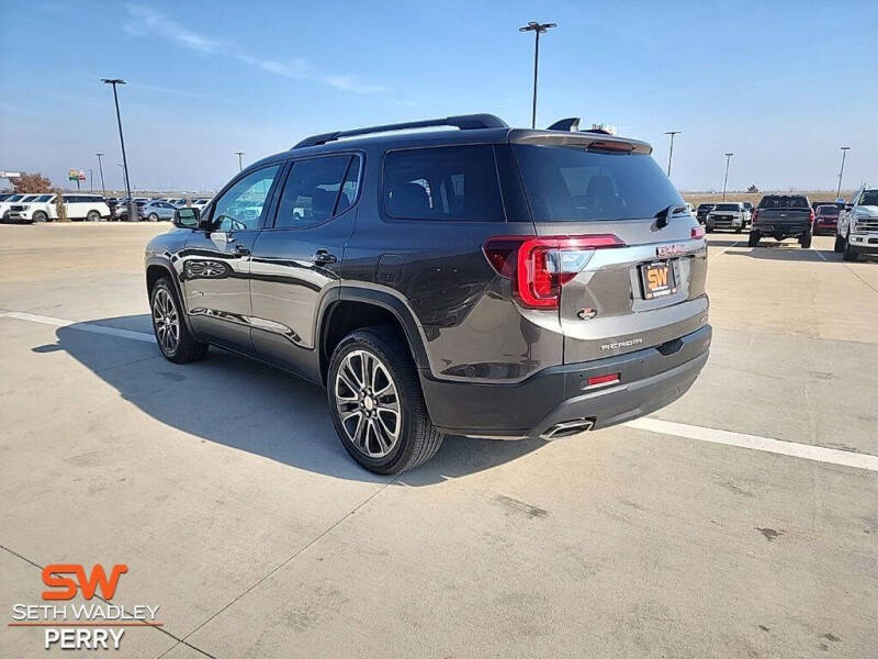 2020 GMC Acadia AT4
