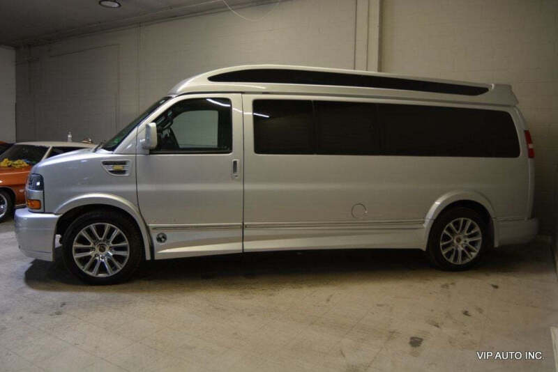 2020 GMC Savana 2500