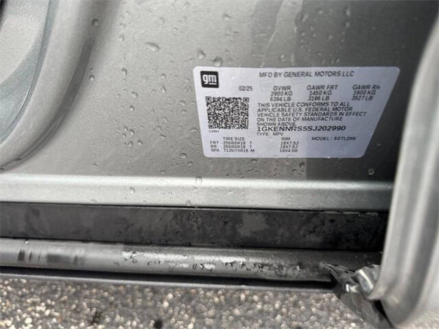 2025 GMC Acadia Elevation