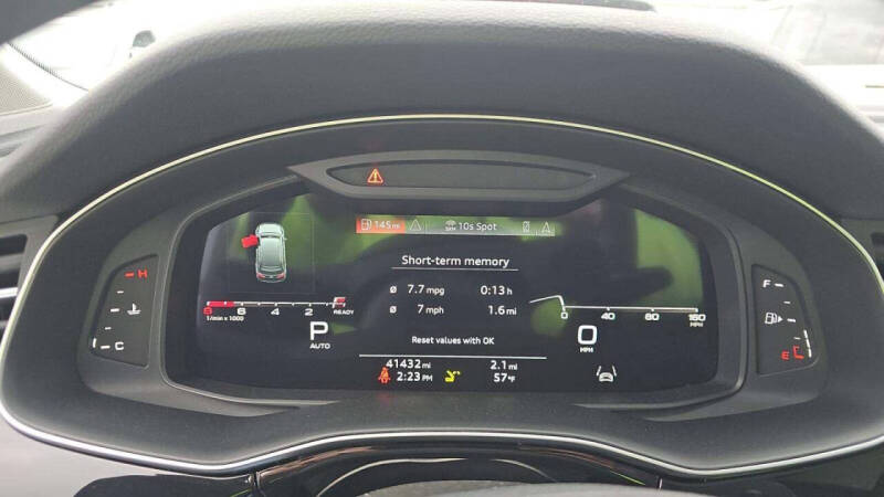 2022 Audi Q7 quattro Premium Plus 55 TFSI