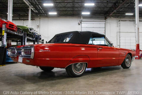 1965 Ford Thunderbird