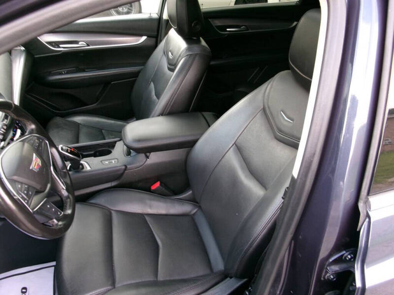 2019 Cadillac XT5 Premium Luxury