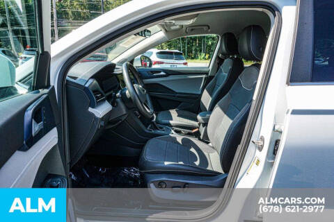 2024 Volkswagen Taos SE