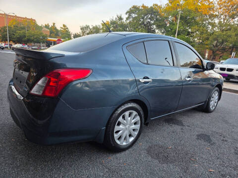 2016 Nissan Versa 1.6 SV