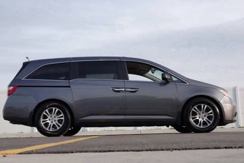 2011 Honda Odyssey EX-L w/DVD