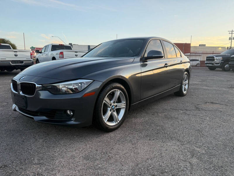 2013 BMW 3 Series 328i photo 25