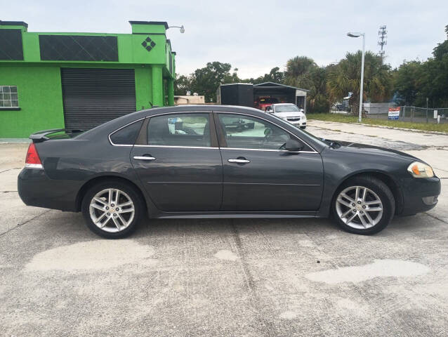 2006 Chevrolet Impala for sale at Auto Outlet Of Manatee in Palmetto, FL