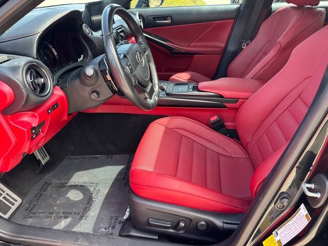 2023 Lexus IS 350 6