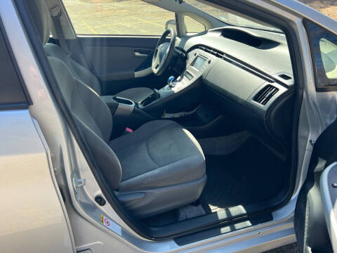 2012 Toyota Prius Two