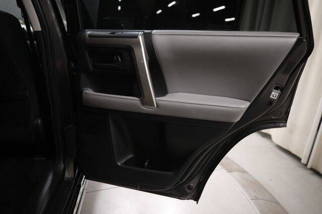 2013 Toyota 4Runner SR5