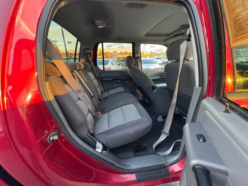 2005 Ford Explorer Sport Trac Adrenalin