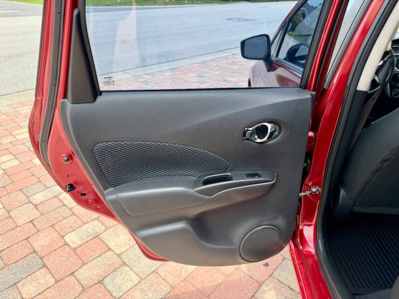 2016 Nissan Versa Note SV