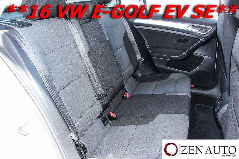 2016 Volkswagen e-Golf SE