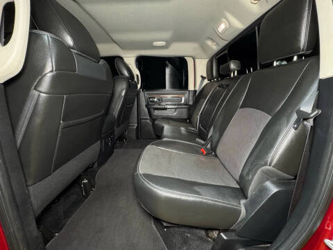 2014 RAM 1500 Laramie