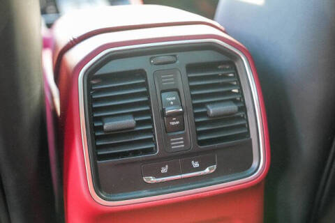 2024 Porsche Macan GTS