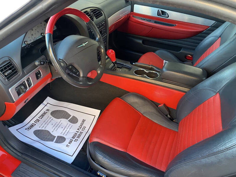 2002 Ford Thunderbird Deluxe