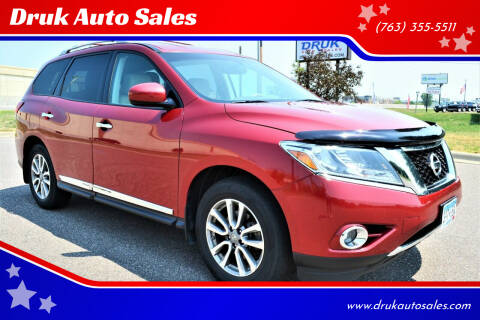 2014 Nissan Pathfinder for sale at Druk Auto Sales in Ramsey MN