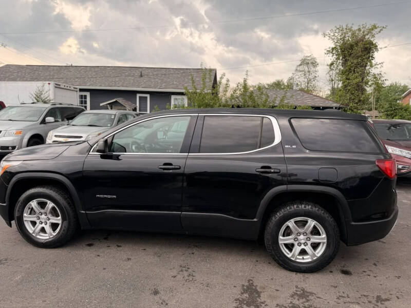 2017 GMC Acadia SLE-1