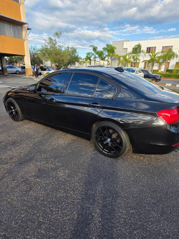 2013 BMW 3 Series 328i