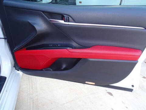 2019 Toyota Camry XSE