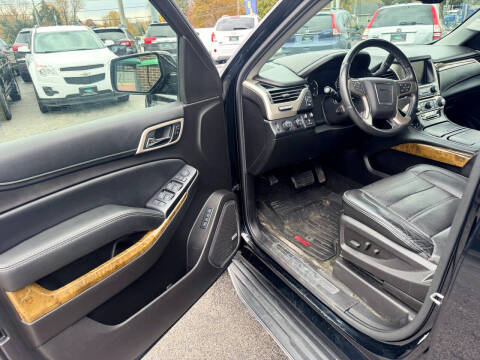 2017 GMC Yukon Denali