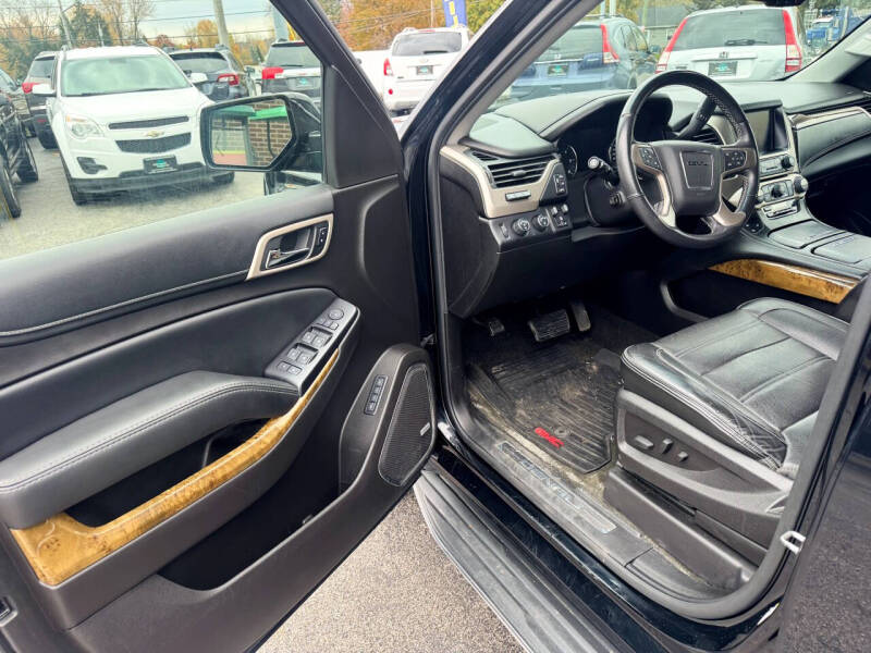 2017 GMC Yukon Denali