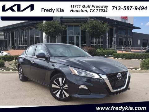 2021 Nissan Altima for sale at FREDY KIA USED CARS in Houston TX