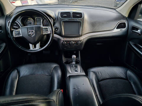 2018 Dodge Journey Crossroad