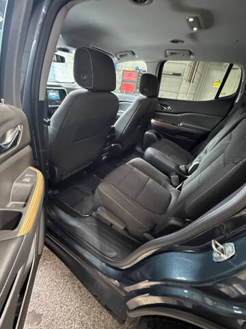 2019 GMC Acadia SLE-2