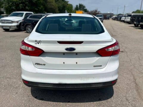 2012 Ford Focus S