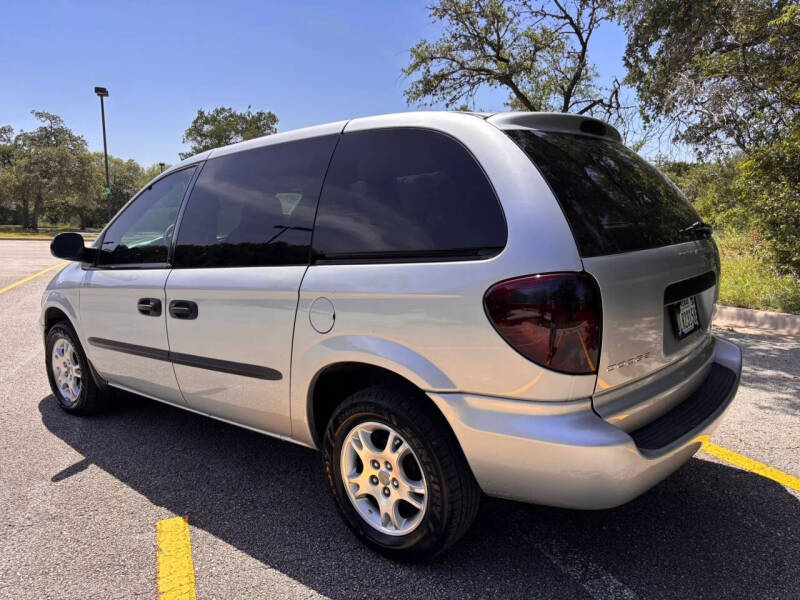 2003 Dodge Caravan SE