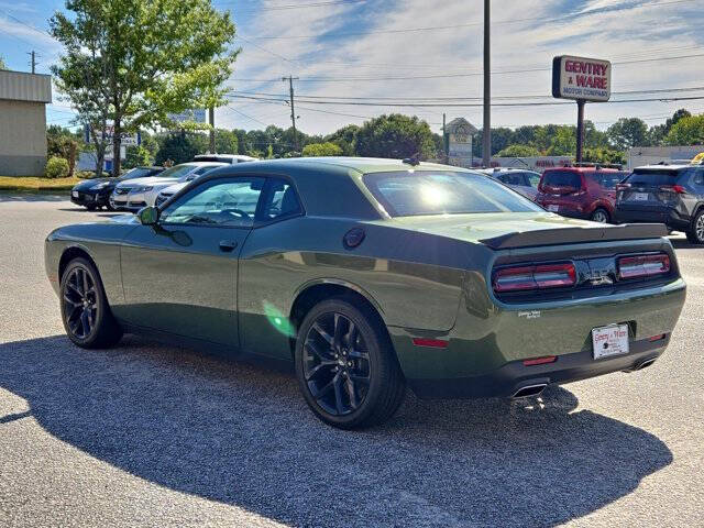 2023 Dodge Challenger SXT