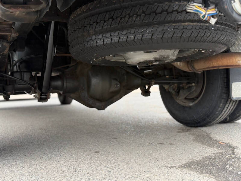 2002 Chevrolet Silverado 3500 LS