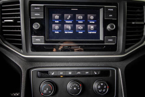 2023 Volkswagen Atlas Cross Sport SE