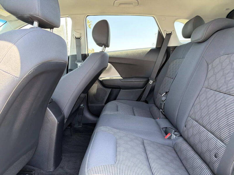 2021 Kia Niro LX