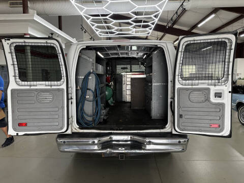 2013 Ford E-Series E-350 SD