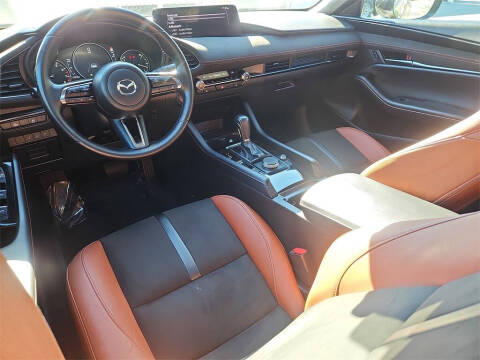 2024 Mazda Mazda3 Hatchback 2.5 Carbon Turbo