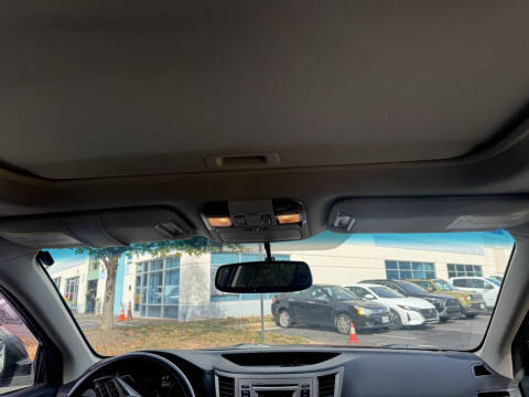 2012 Subaru Outback 2.5i Limited