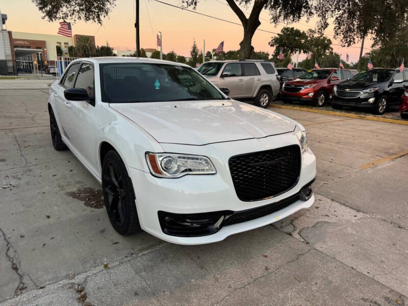 2023 Chrysler 300 Touring