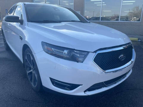 2016 Ford Taurus SHO