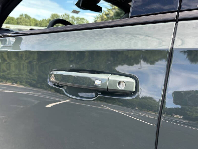 2025 Chevrolet Tahoe RST