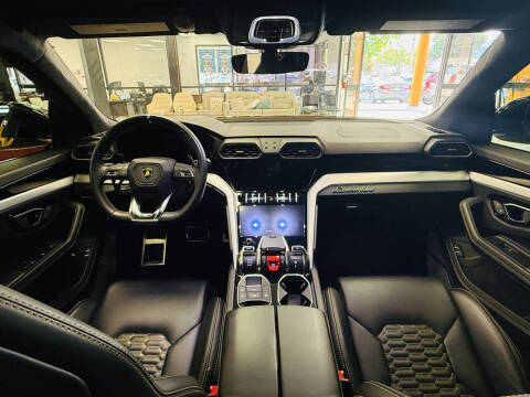 2021 Lamborghini Urus