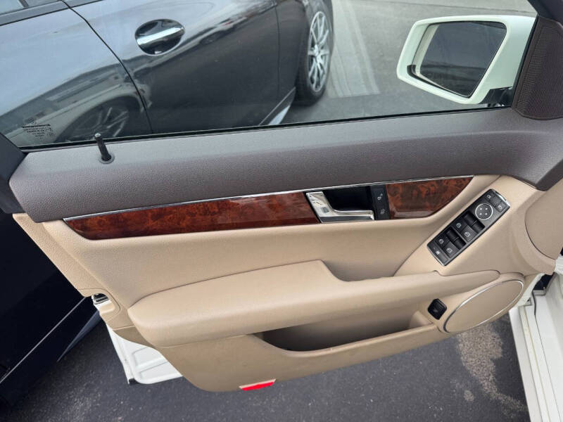 2010 Mercedes-Benz C-Class C 300 Sport 4MATIC