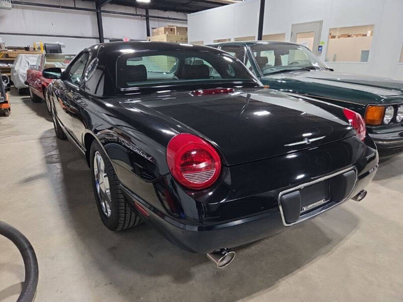 2002 Ford Thunderbird Deluxe