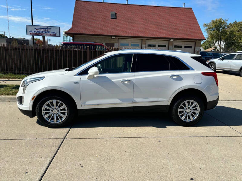 2018 Cadillac XT5 Base photo 3