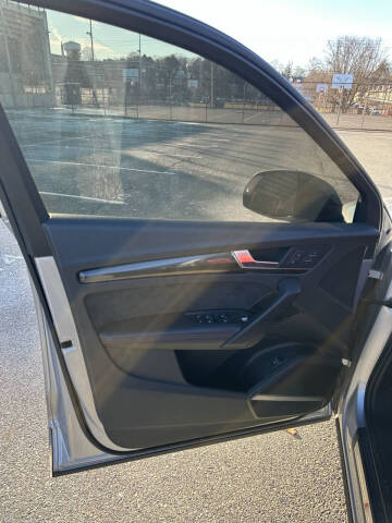 2019 Audi SQ5 3.0T quattro Prestige