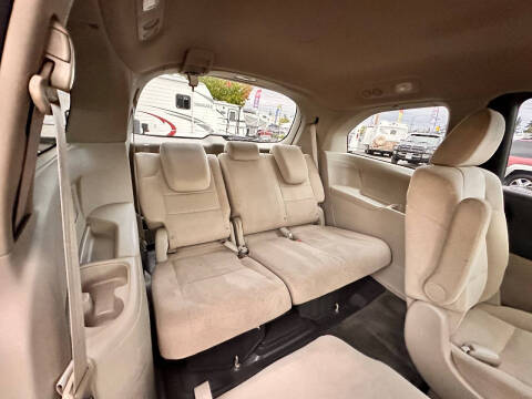 2011 Honda Odyssey LX